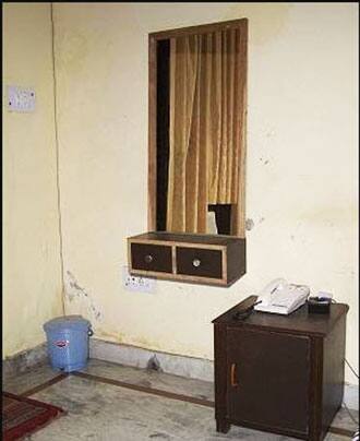 Satya Inn Hotel, Gurgaon 4